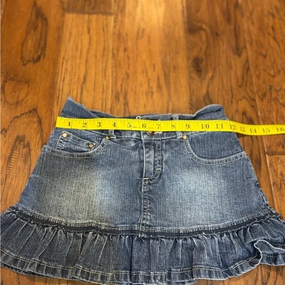 Skechers Girls Size 10 Denim Skort Ruffle Hem Y2K - Picture 7 of 8